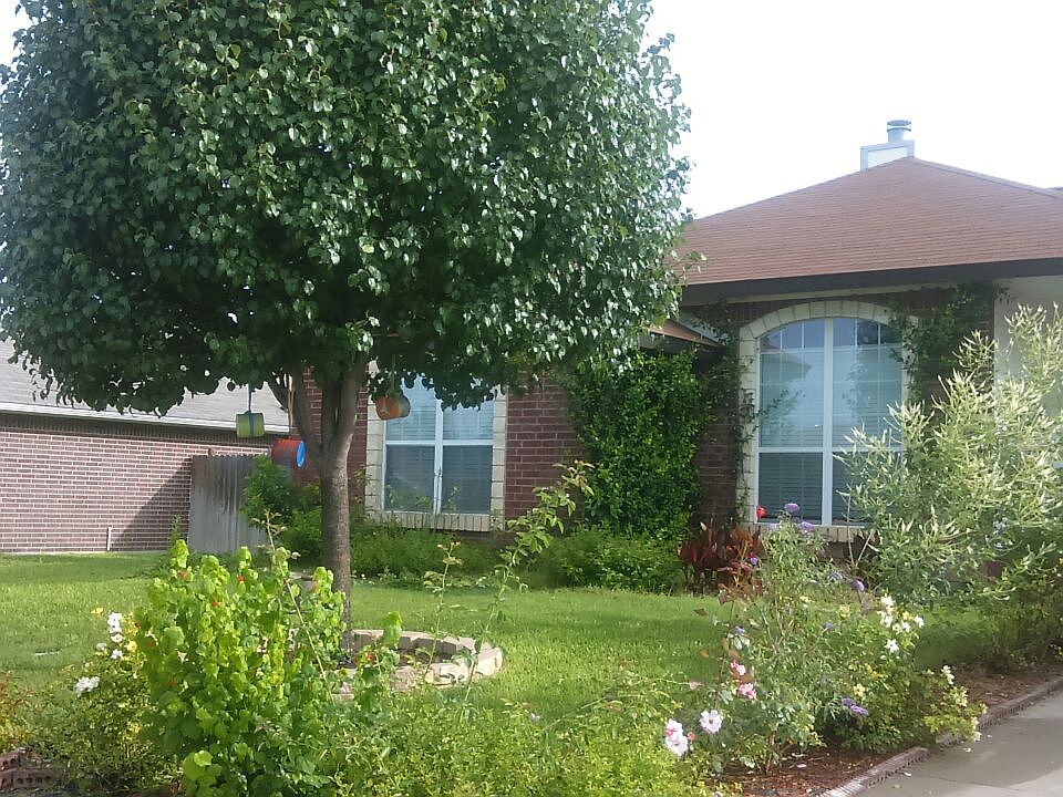 1st image of 405 Ali Dr