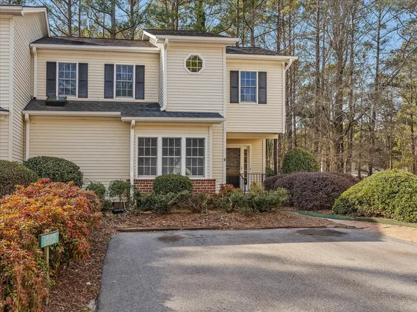 412 Brampton Close, Pittsboro, NC 27312