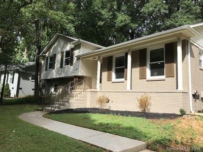 6928 Woodstock Dr, Charlotte, NC, 28210