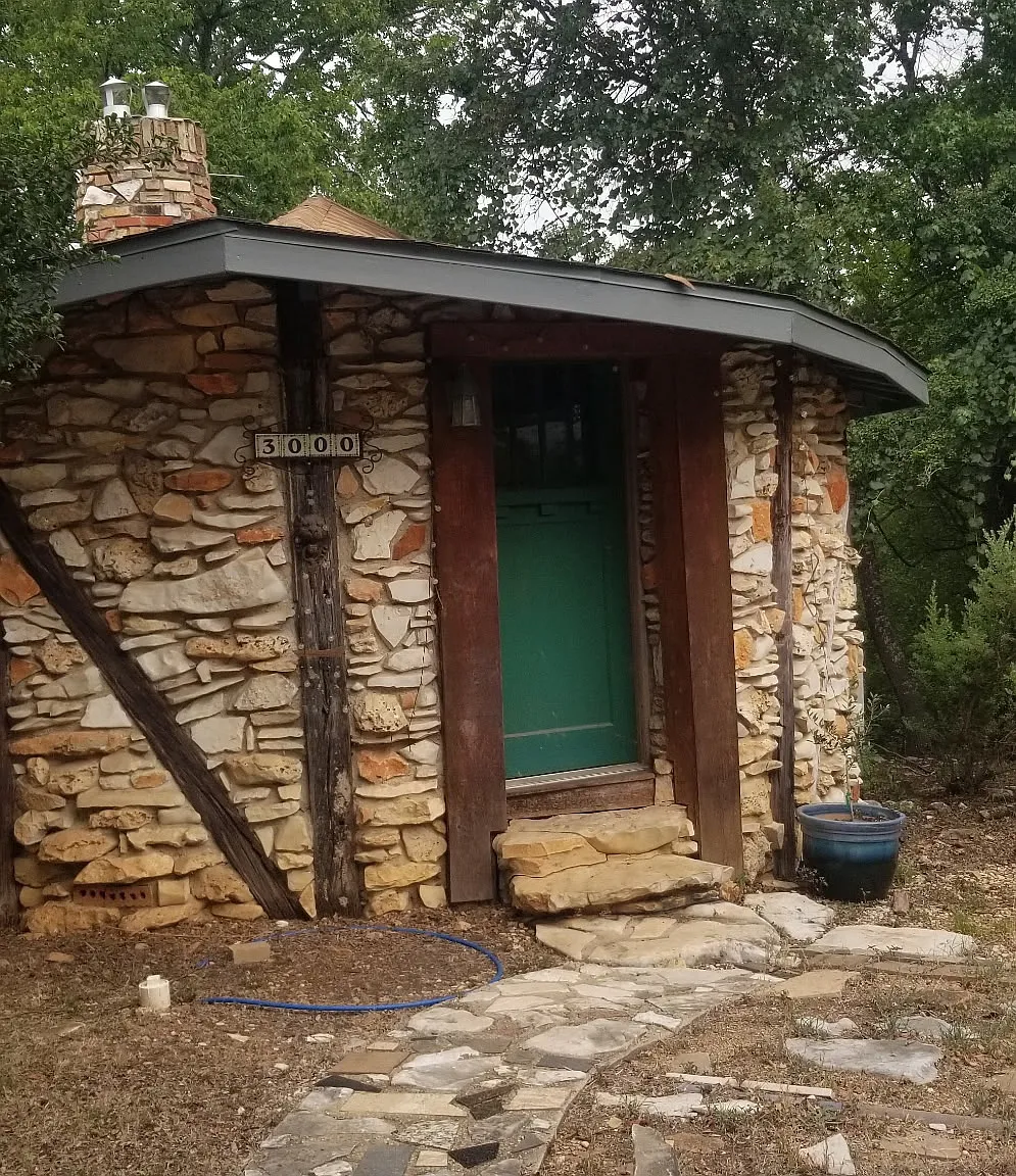 1 bed, 955 sqft, $1,500 — Photo 1