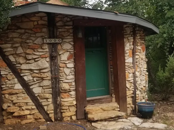 3000 Hilliard Rd #A, San Marcos, TX 78666