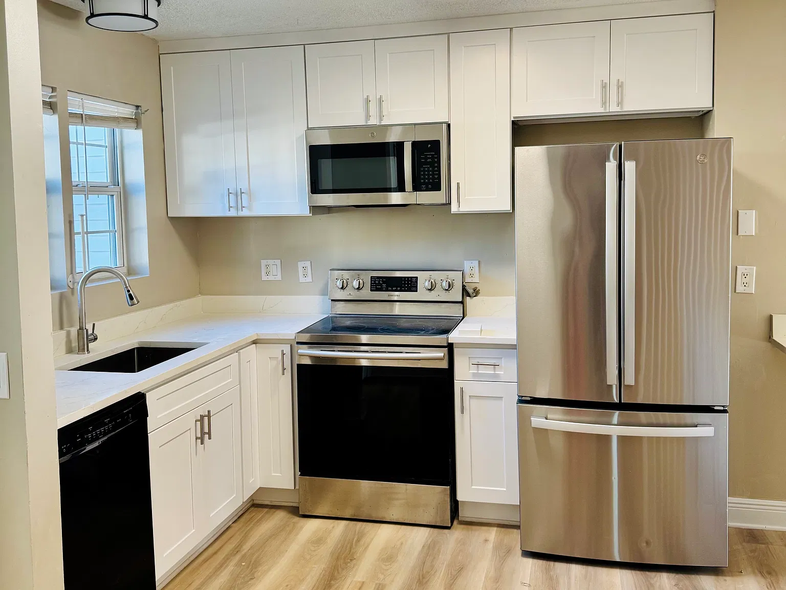3 bed, 1449 sqft, $1,675 — Photo 2