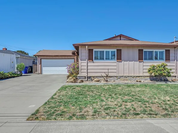 13857 Tortuga Rd, San Leandro, CA 94577