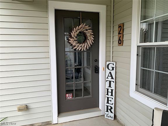 2nd image of 1150 Chapman Ln Unit 26