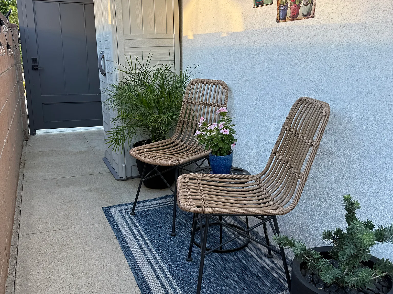 Studio, 200 sqft, $1,350 — Photo 3
