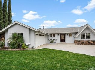 20736 Stagg St, Winnetka, CA 91306