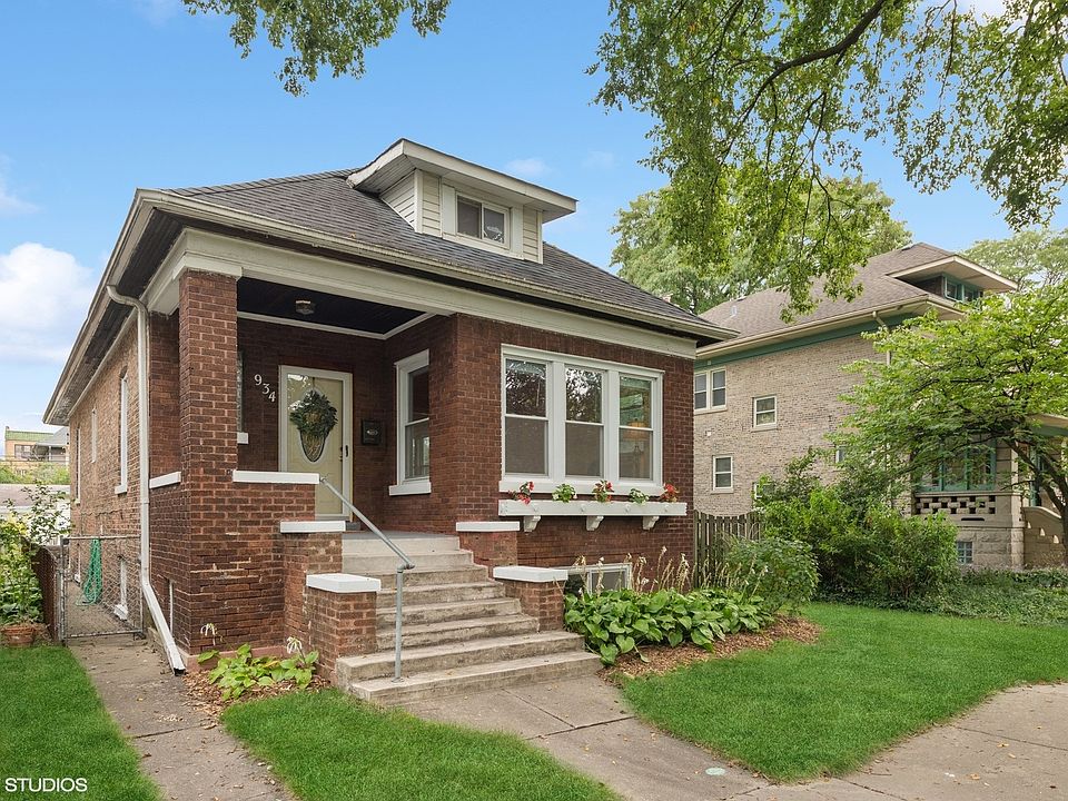 1st image of 934 S Grove Ave