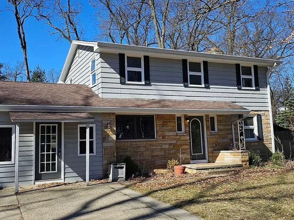 227 Timber Ln