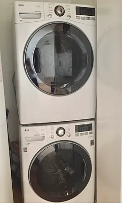 Sold by Corcoran | media 8