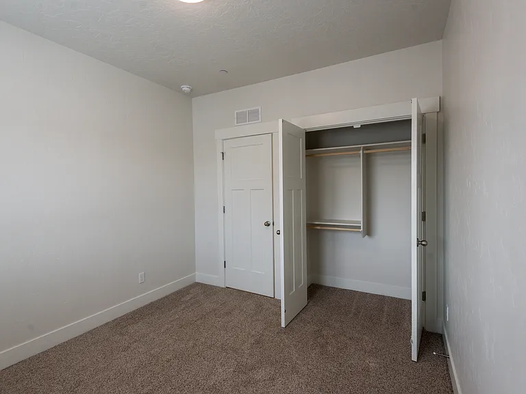 1800 N 7th Ave #105 — Photo 6