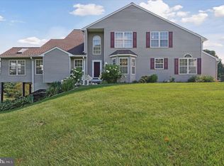 637 Jaeger Cir, West Chester, PA 19382