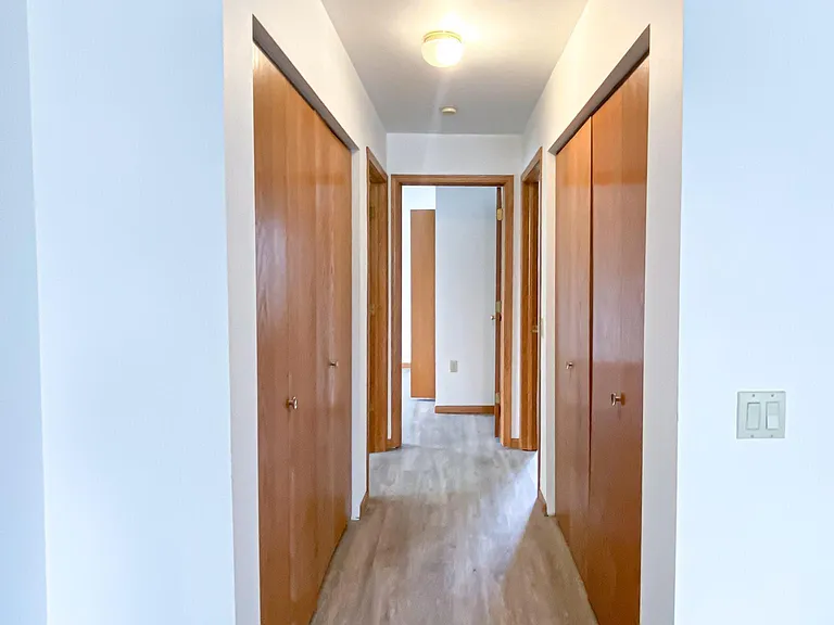 826 N Thompson Dr #1 — Photo 6