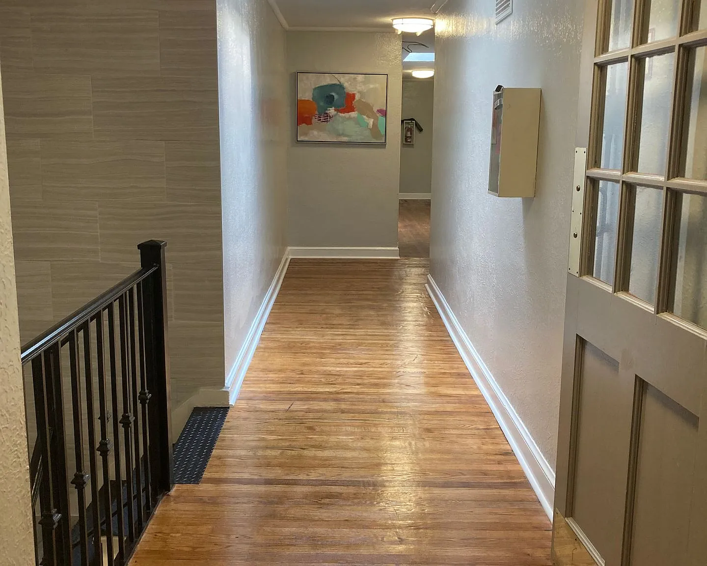 1178 Morse St Ne — Photo 4