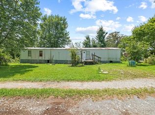 72 Hayes Ln, McMinnville, TN 37110