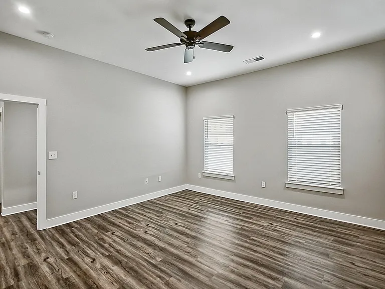 Villas at Capital Twenty — Photo 42