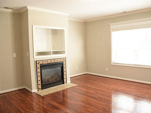 3rd image of 4 Gwendolyn Cir