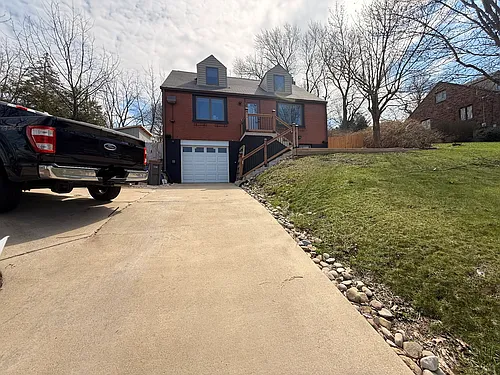 2763 Locust Dr Photo 1