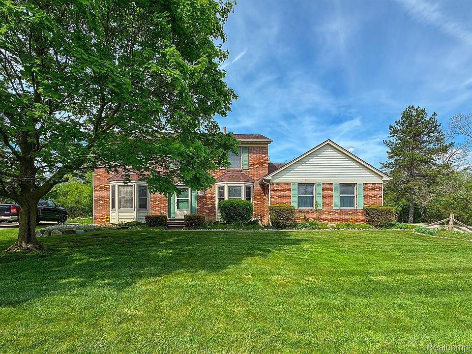 1st image of 28510 Ryan Dr
