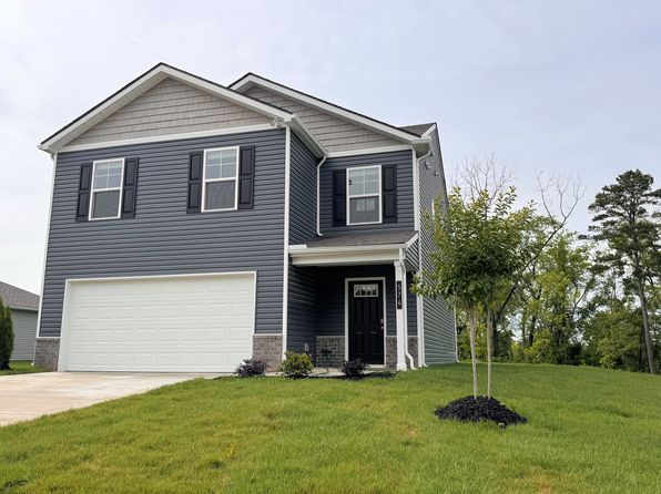 574 White Oak Ln