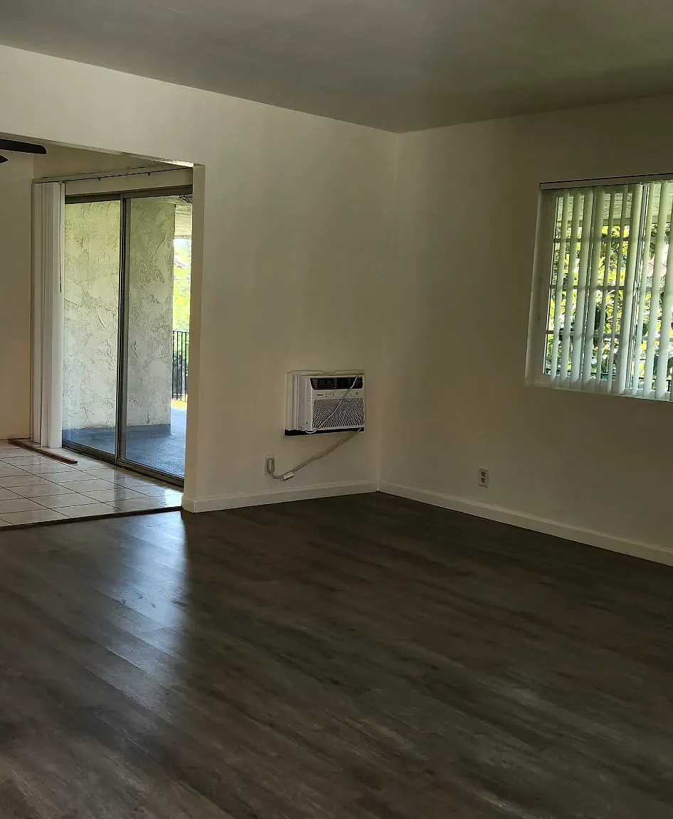 545 N Taylor Avenue — Photo 4