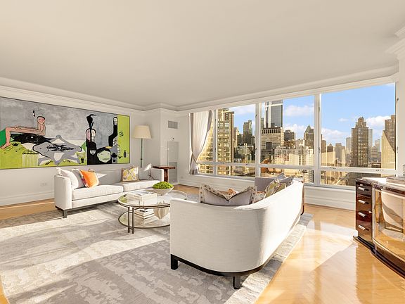 4th image of 150 Columbus Ave APT 27C