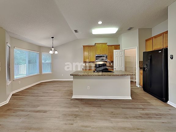 4th image of 12201 Jenny Oak Ct