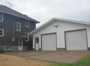 3260 Line Rd, Cuba City, WI 53807