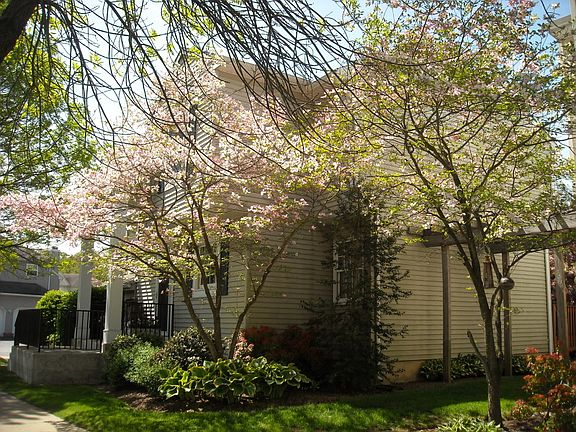 This home is less than 15 minutes drive to I-70 &I-80 making it a great commuter's delight.