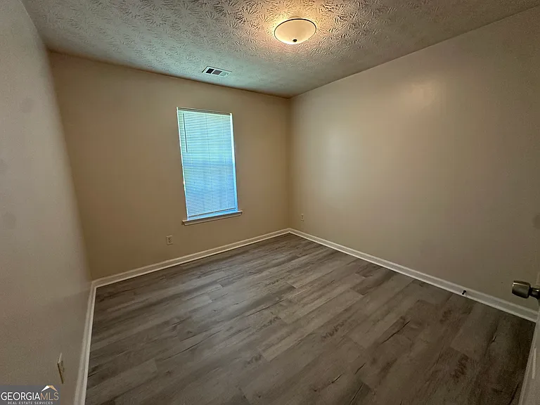 2958 Stone Creek Dr — Photo 17
