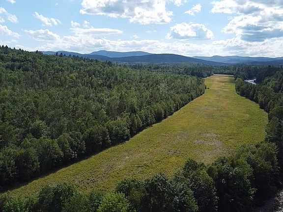 3rd image of 149 Airport Rd