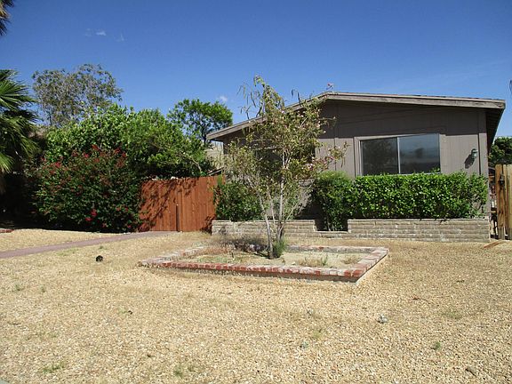 2nd image of 9786 Palm Dr