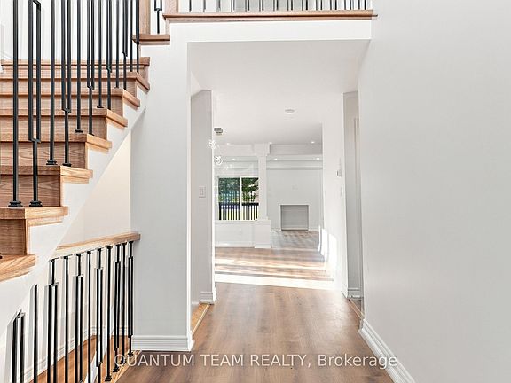 3rd image of 8418 Kelsey Cres