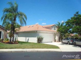 16517 NW 7th St, Pembroke Pines, FL 33028