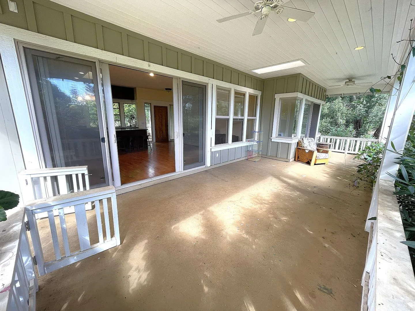 Charming 2-Bedroom Cottage rarely available in Desirable Kula 200 — Photo 4