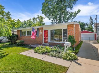 1579 Lexington St, Plymouth, MI 48170