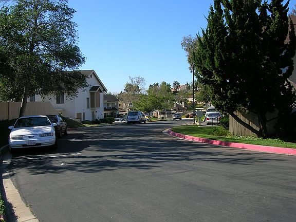 2nd image of 1621 Manzana Way