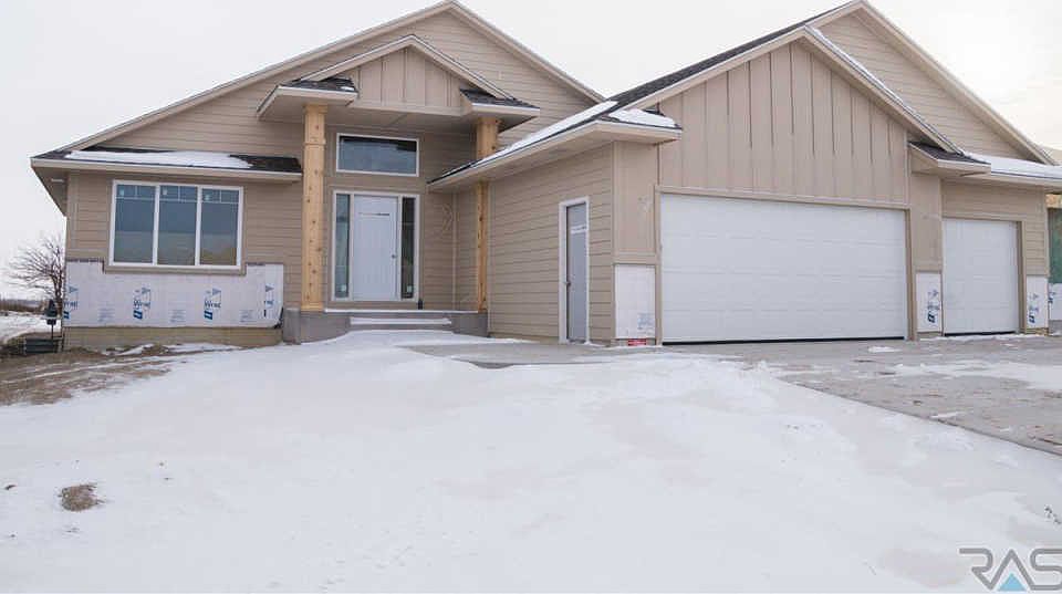 1st image of 6308 S Badlands Ave
