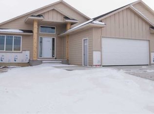 6308 S Badlands Ave, Sioux Falls, SD 57108