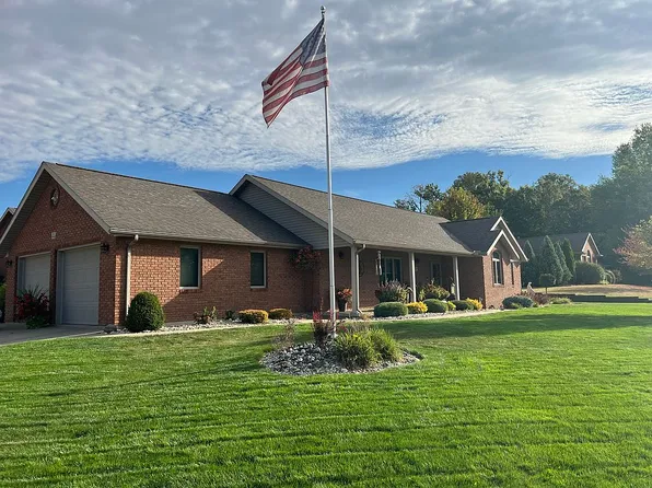 2 Haarbye St, New Bremen, OH 45869