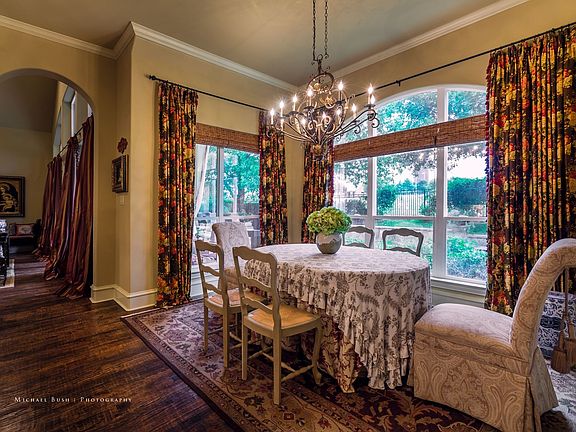 5th image of 6704 Hillier Ct
