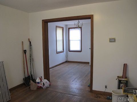 5th image of 9422 213th St