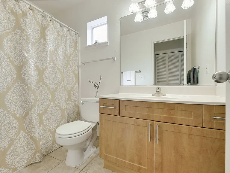 Andover Park Apartments — Photo 32