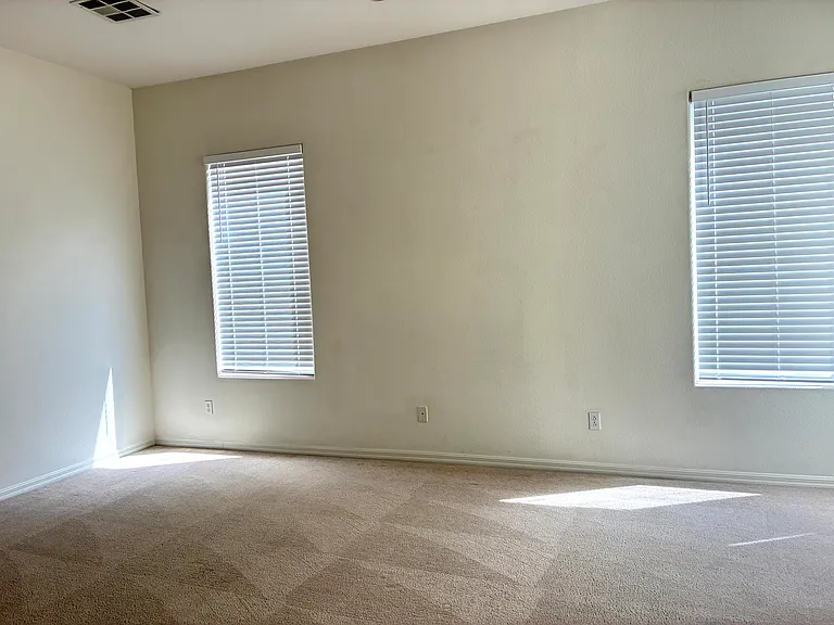 2275 Moresca Ave — Photo 33