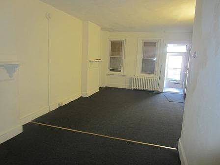 5th image of 214 N Rodney St
