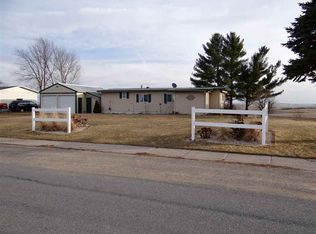 131 Shanghai Ridge Rd, Wauzeka, WI 53826
