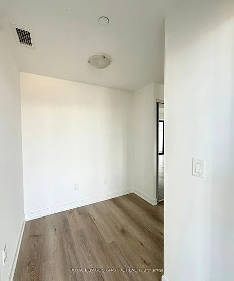 2075 Lakeshore Rd #1202 — Photo 7