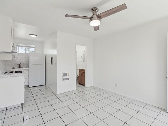 2nd image of 73545 Shadow Mountain Dr APT 3