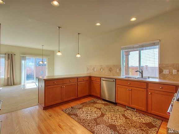 3rd image of 18417 115th Ave E