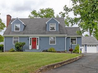 28 Middlesex Avenue Ext, Portland, CT 06480