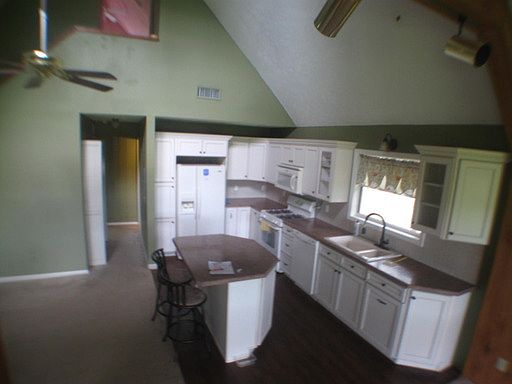 3rd image of 15365 SE 64th Pl